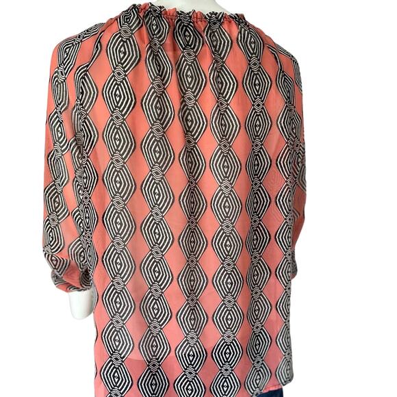 DEMOCRACY Peasant Top Size Medium Lightweight Sheer Y2K Boho Geometric - Picture 2 of 12
